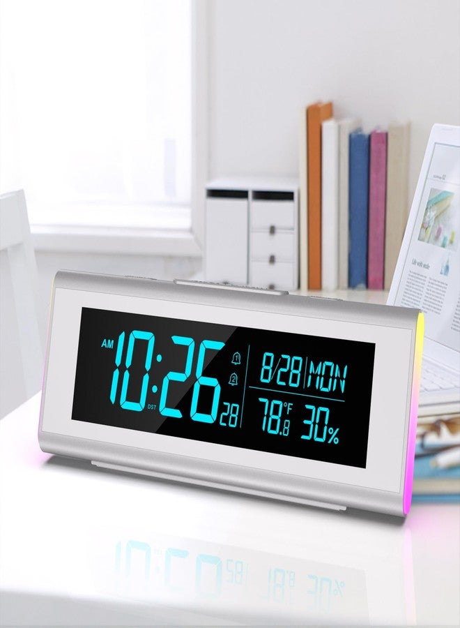 ساعات منبه رقمية لغرف النوم، ساعة مكتبية LED مع إضاءة ليلية RGB، وخاصية التحكم في شدة الإضاءة، وعرض التاريخ واليوم ودرجة الحرارة على شاشة كبيرة، ديكور عصري للمكتب، هدية للأطفال والمراهقين والبالغين (فضي) - Image 1
